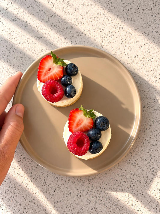 MINI CHEESECAKE VANILKOVÝ S OVOCEM